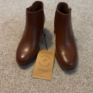 Frye & Co brown boot